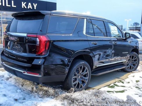 New 2026 GMC Yukon Elevation image 8