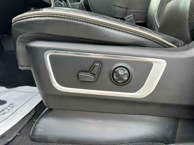 Certified 2019 RAM 1500 Laramie AWD/4WD image 12