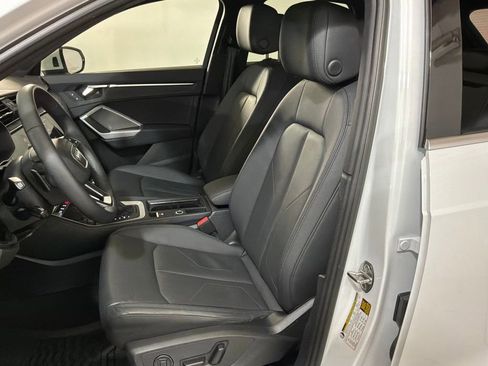 Used 2025 Audi Q3 2.0T Premium w/ Convenience Package image 7