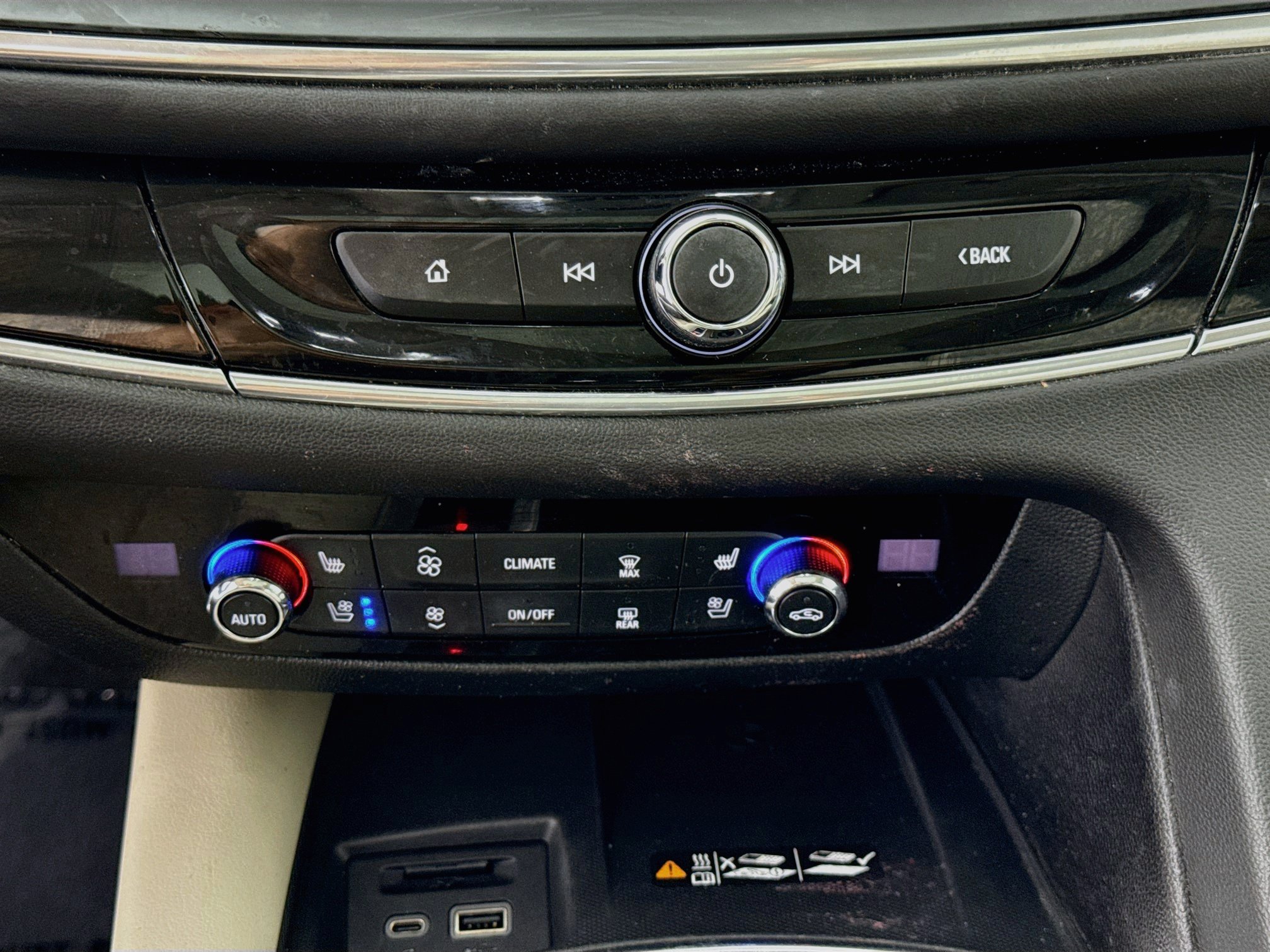 Used 2023 Buick Enclave Avenir w/ Trailering Package, 5000 lbs. AWD/4WD image 17