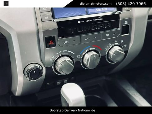 Used 2021 Toyota Tundra SR5 w/ SR5 Upgrade Package AWD/4WD image 32