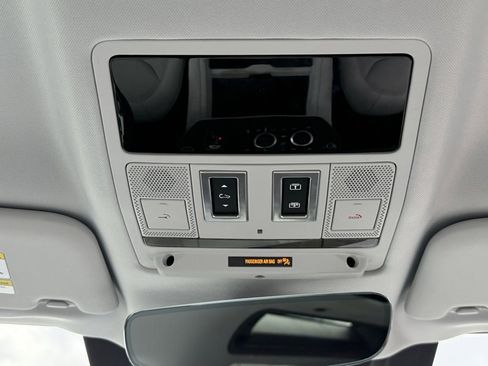 Certified 2025 Land Rover Defender 90 S image 35