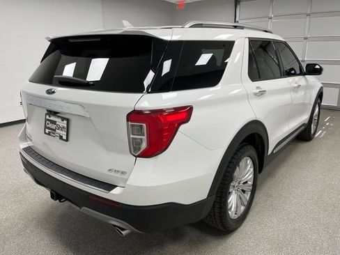 Used 2023 Ford Explorer Limited w/ Equipment Group 301A AWD/4WD image 10