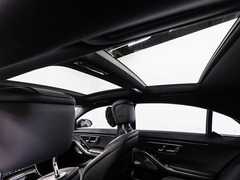 Used 2023 Mercedes-Benz S 580 4MATIC Sedan image 27