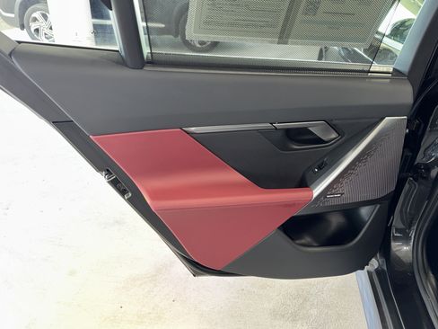 Certified 2025 BMW 530i image 16