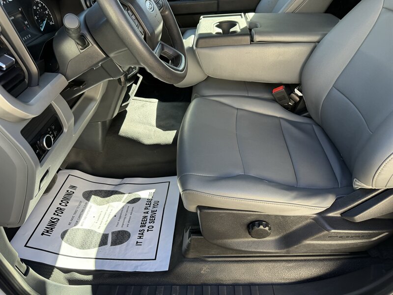 Used 2023 Ford F250 XL RWD image 13