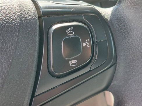 Used 2015 Toyota Camry LE FWD image 12