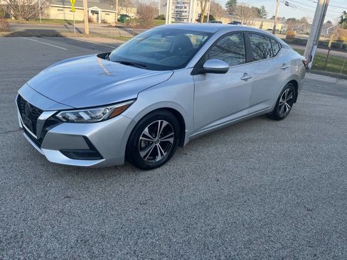 Used 2021 Nissan Sentra SV image 6