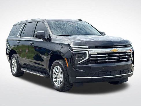 Used 2025 Chevrolet Tahoe LT AWD/4WD image 9