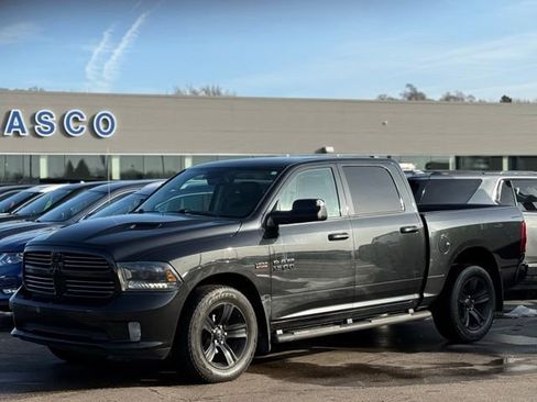 Used 2015 RAM 1500 Sport w/ Black Ram 1500 Sport Group image 32