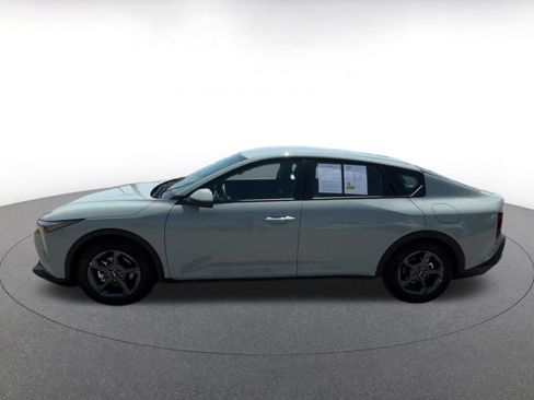 Used 2026 Kia K4 FWD image 9