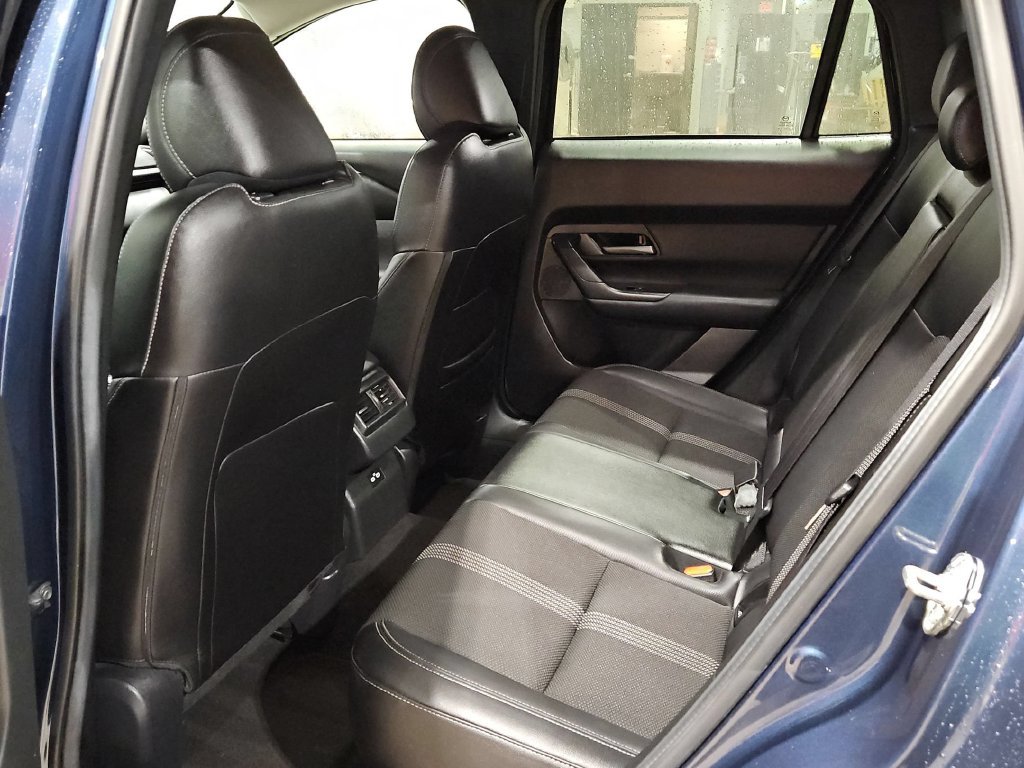 Used 2025 MAZDA CX-50 AWD 2.5 S w/ Premium Package image 28