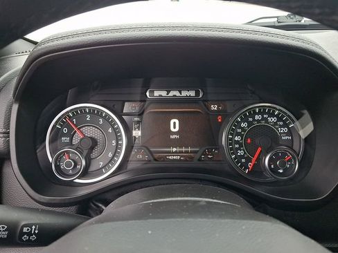 Used 2025 RAM 1500 Laramie image 18