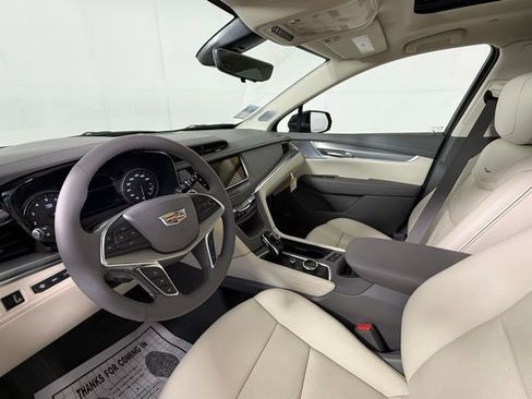 New 2025 Cadillac XT5 Premium Luxury w/ Technology Package image 7
