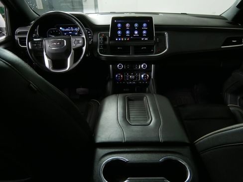Used 2021 GMC Yukon SLT w/ SLT Premium Package AWD/4WD image 19