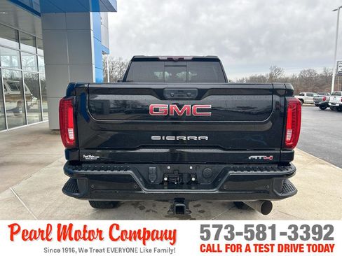 Certified 2022 GMC Sierra 2500 AT4 w/ AT4 Premium Plus Package image 5