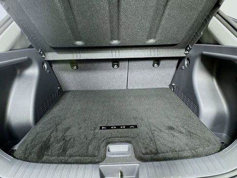 Certified 2025 Hyundai Kona SEL image 28