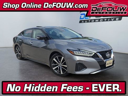 Used 2023 Nissan Maxima SL FWD image 1