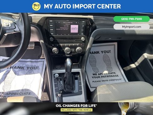 Used 2020 Volkswagen Passat 2.0T R-Line FWD image 21