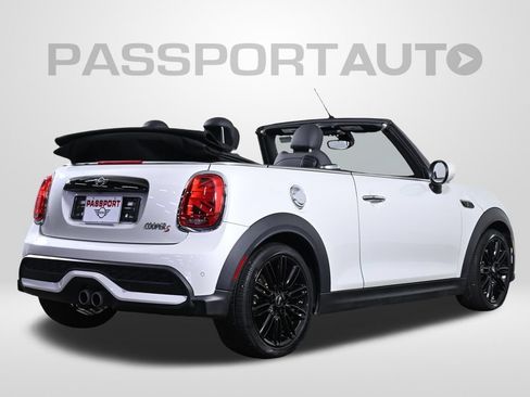 Used 2024 MINI Cooper S FWD image 7