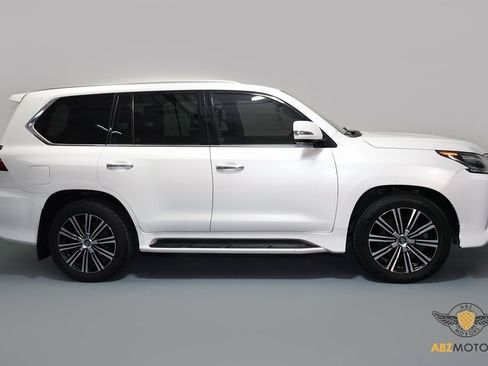 Used 2019 Lexus LX 570 570 image 4