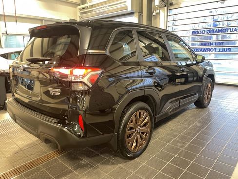 Used 2025 Subaru Forester Sport image 23