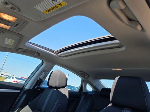 Used 2019 Honda Civic EX image 28