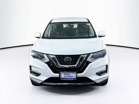 Used 2018 Nissan Rogue S AWD/4WD image 2