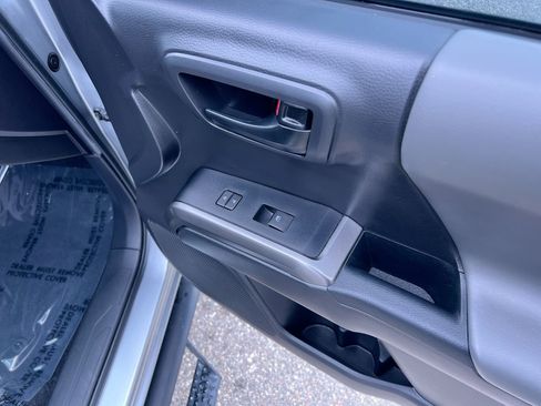 Used 2022 Toyota Tacoma SR5 image 30