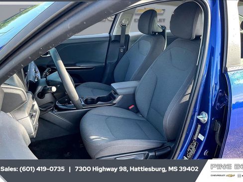 Used 2025 Kia K4 FWD image 18
