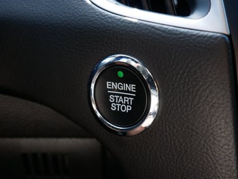 Used 2023 Ford Edge ST-Line AWD/4WD image 26