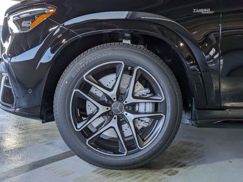 New 2026 Mercedes-Benz GLE 53 AMG 4MATIC Coupe image 9