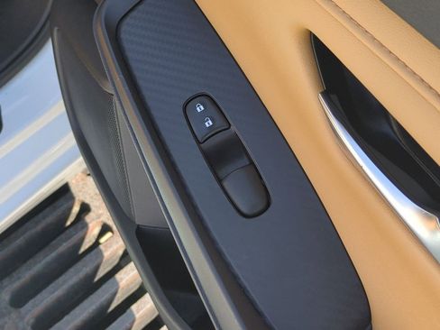 Certified 2021 Nissan Sentra SV w/ SV Premium Package FWD image 40