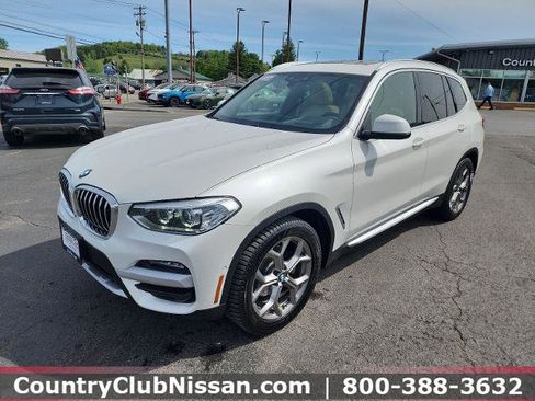 Used 2021 BMW X3 xDrive30i w/ Premium Package AWD/4WD image 4