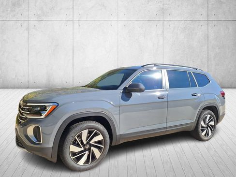 Used 2026 Volkswagen Atlas SE FWD image 9