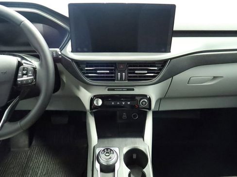 Used 2024 Ford Escape Active w/ Tech Pack #1 AWD/4WD image 27