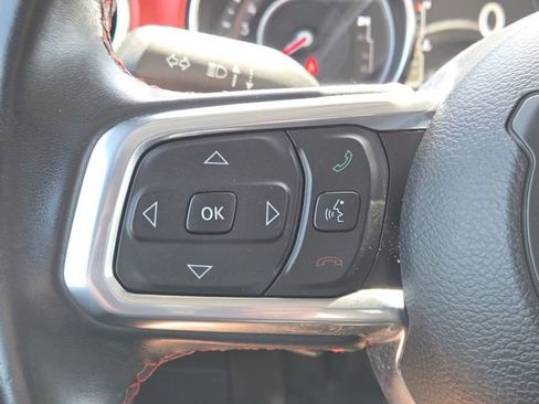 Used 2022 Jeep Wrangler Unlimited Rubicon AWD/4WD image 12