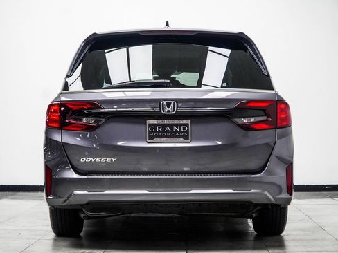 Used 2025 Honda Odyssey EX-L image 11