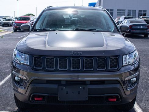 Used 2020 Jeep Compass Trailhawk AWD/4WD image 2