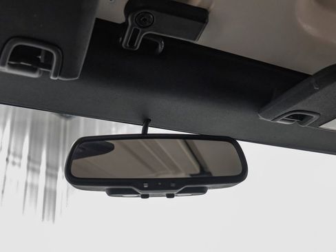 Used 2014 Jeep Wrangler Unlimited Rubicon w/ Connectivity Group image 21