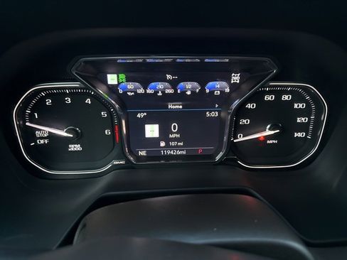 Used 2021 GMC Yukon XL SLT w/ Rear Media and Nav Package image 7