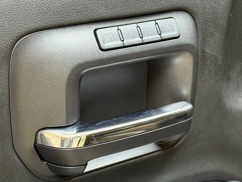 Used 2017 GMC Sierra 1500 Denali image 16