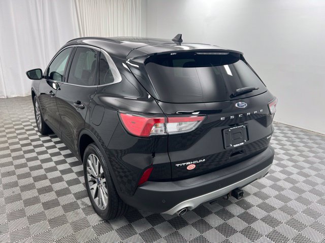Used 2022 Ford Escape Titanium w/ Class II Trailer Tow Package AWD/4WD image 6