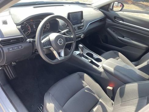 Certified 2022 Nissan Altima 2.5 SV image 13