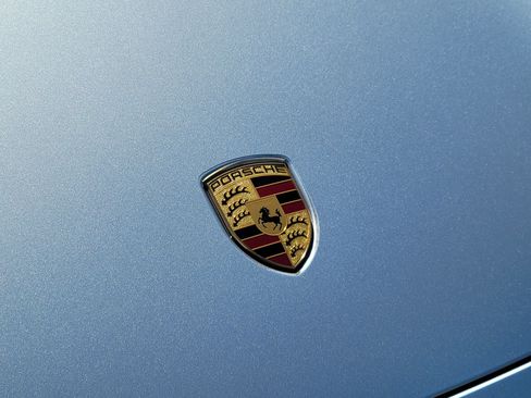 Certified 2021 Porsche Taycan RWD image 33