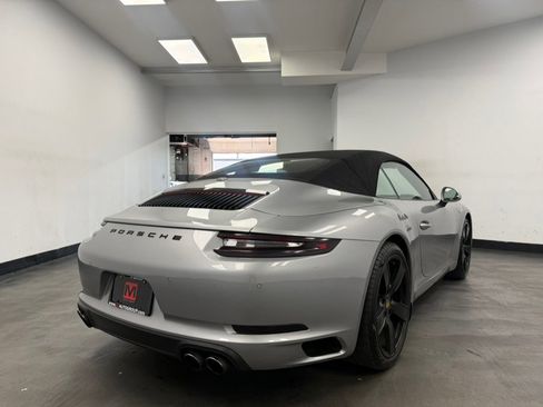 Used 2017 Porsche 911 Carrera image 19