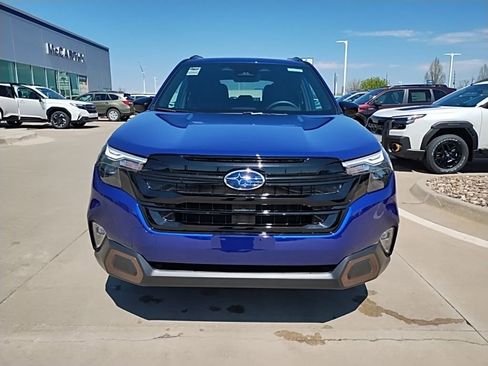 New 2026 Subaru Forester Touring AWD/4WD image 3