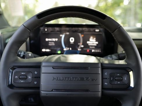 New 2026 GMC Hummer EV SUV image 11