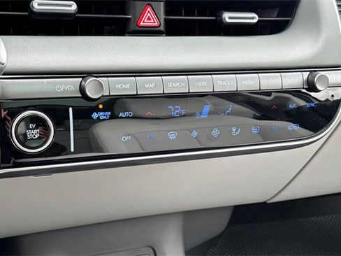 New 2026 Hyundai Ioniq 5 Limited image 21