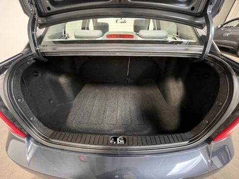 Used 2011 Hyundai Accent GLS image 14